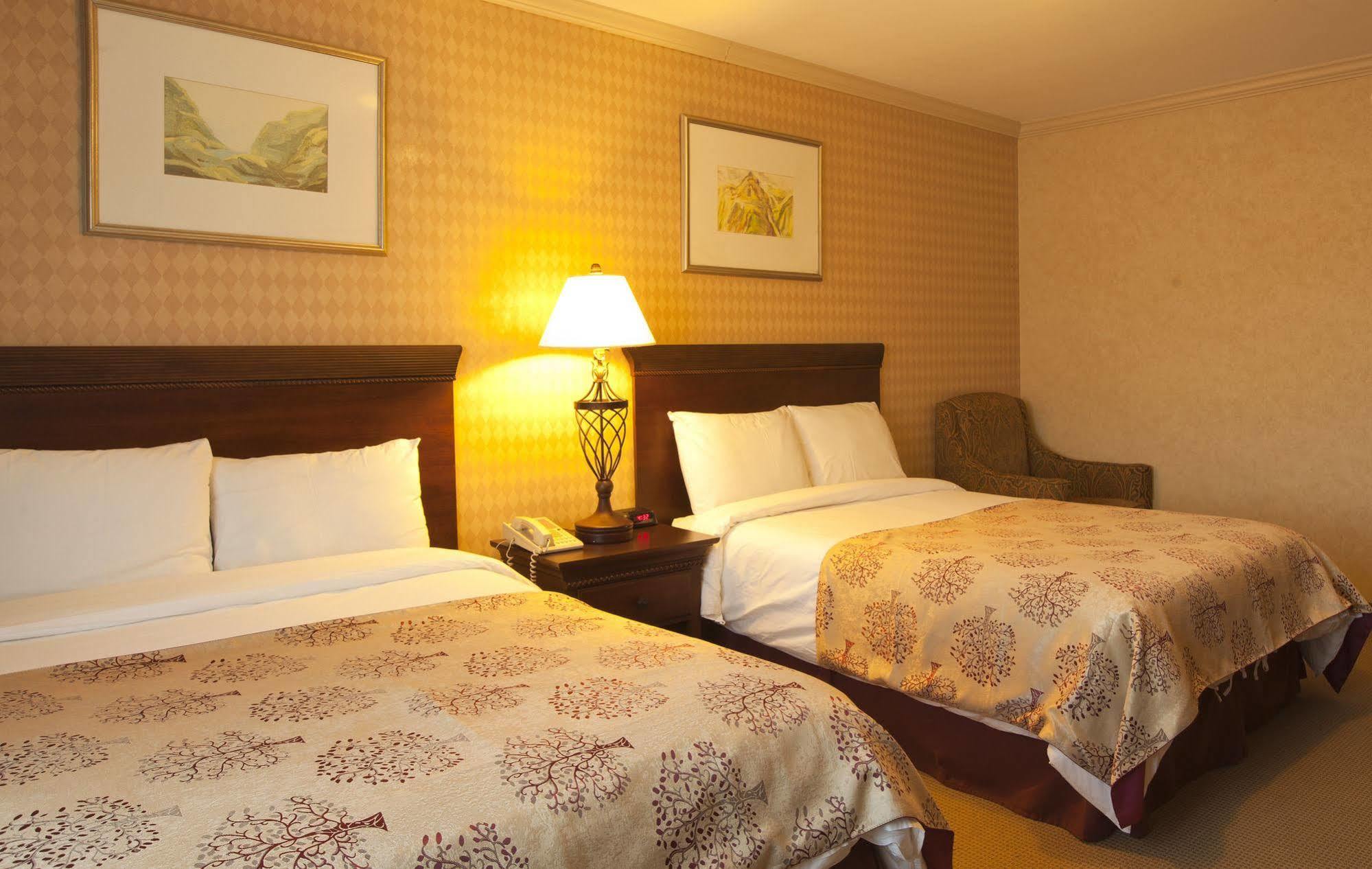 Hotel Honors Haven Retreat & Conference Ellenville Exterior foto